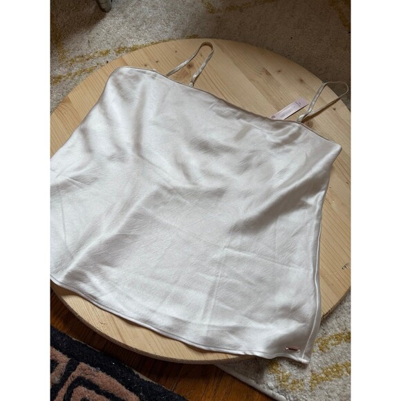 Victoria Secret cami - Picture 6 of 10